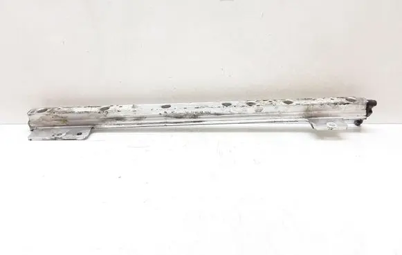 Volvo XC90 Fuel Injector clamp holder 8658593