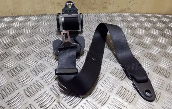 Mini Cooper Countryman R60 Front seatbelt 617059800B