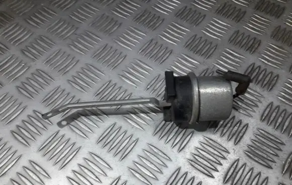 Valve vacuum