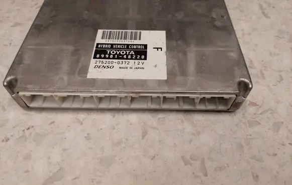 Lexus RX 330 - 350 - 400H Engine control unit/module 8998148220 2752000372