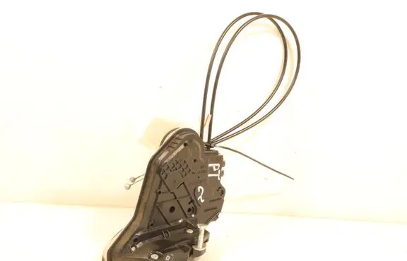Toyota Corolla E160 E170 Rear door lock 4102805