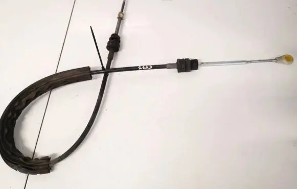 Gear shift cable linkage