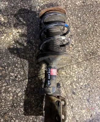 Toyota Avensis T250 Front shock absorber/damper