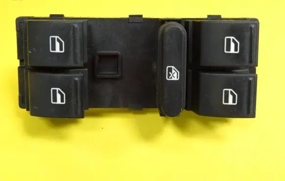 Volkswagen Golf VI Electric window control switch 1K4959857B