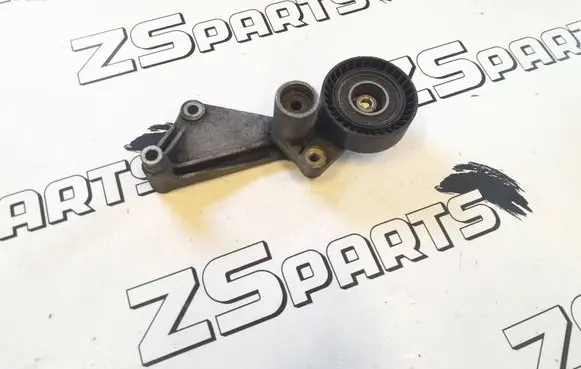 BMW 7 E38 Alternator belt tensioner 1717372