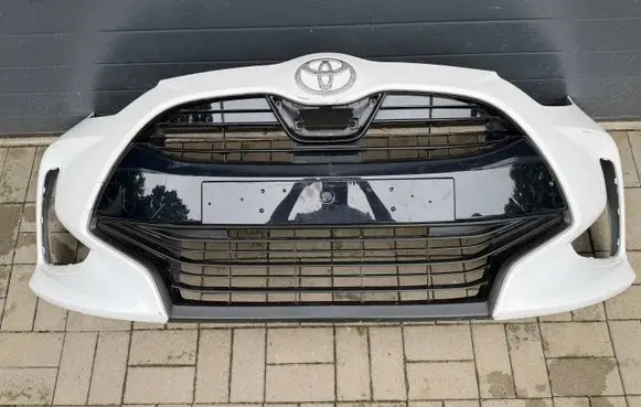 Toyota Yaris XP210 Front bumper 521190DA00