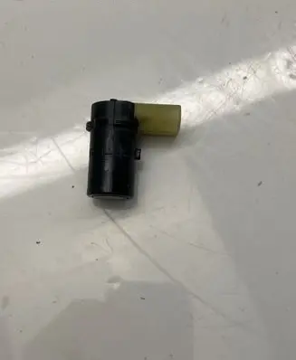Audi A6 S6 C6 4F Parking PDC sensor 3688285