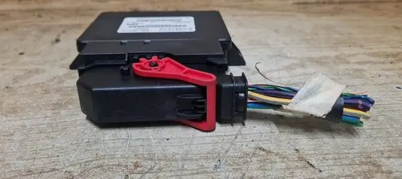Volvo XC60 Hand brake control module 6G912598CA 31264471