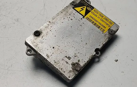 Audi A4 S4 B8 8K Headlight ballast module Xenon 5DV00829000 09920201553086 1100VDC85VAC