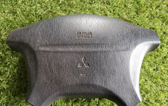 Mitsubishi Carisma Steering wheel airbag A288106020030 777231