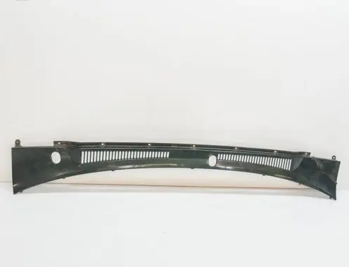 Nissan Patrol Y61 Wiper trim