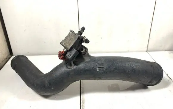 Audi A6 S6 C4 4A Intercooler hose/pipe 4A0145955A