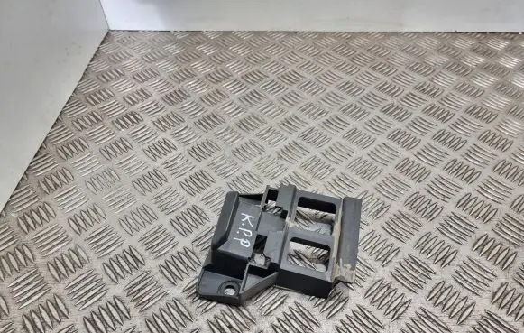 Mercedes-Benz Sprinter W906 Front bumper mounting bracket A9068850163