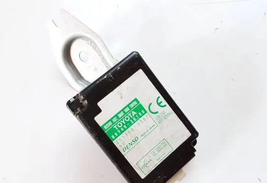 Lexus GS 300 350 430 450H Door control unit/module 8974030100 2513003381