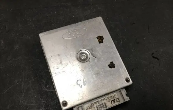 Ford Scorpio Engine control unit/module 88GB12A650AA