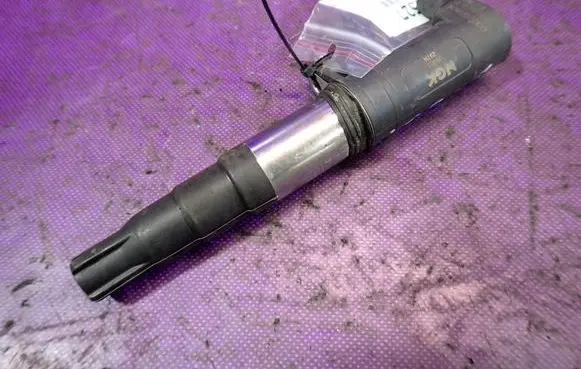 Renault Scenic I High voltage ignition coil U5001