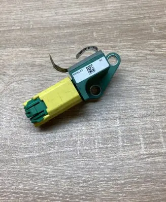 Volkswagen PASSAT B6 Airbag deployment crash/impact sensor 3C0909606