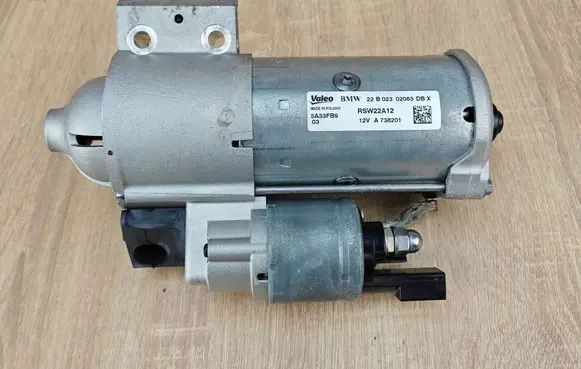 BMW 4 G22 G23 G24 G26 Starter motor 5A33FB9