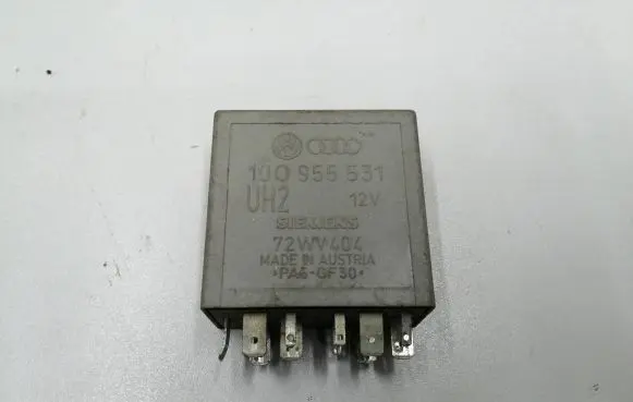 Volkswagen Golf IV Window wiper relay 1J0955531 72WV404