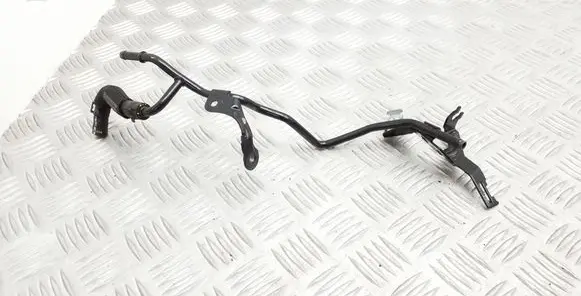 Volkswagen Golf VII Engine coolant pipe/hose 04L121030
