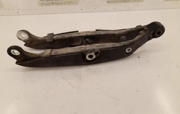 Mercedes-Benz CLS C219 Rear control arm 2113500306 A2113500306