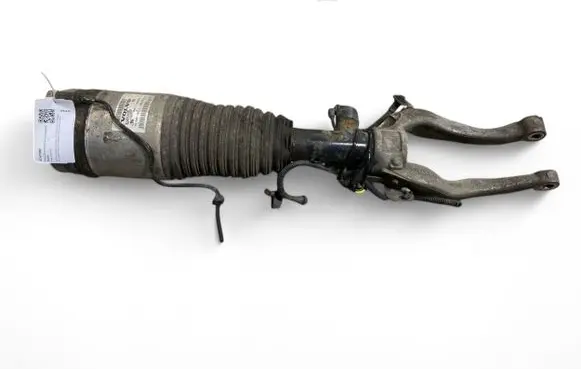 Volvo XC90 Front air suspension shock absorber 31451832