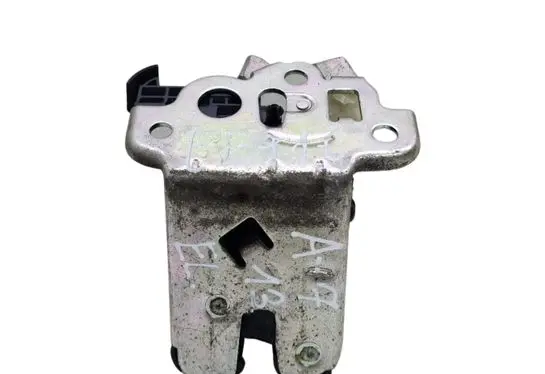 Audi A7 S7 4G Tailgate/trunk/boot lock/catch/latch 8K9827505A