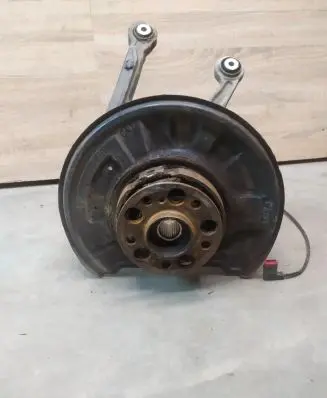Mercedes-Benz E A207 Rear wheel hub