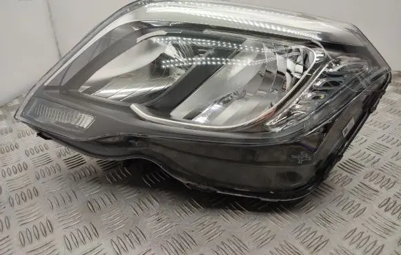 Mercedes-Benz GLK (X204) Headlight/headlamp A2048200939