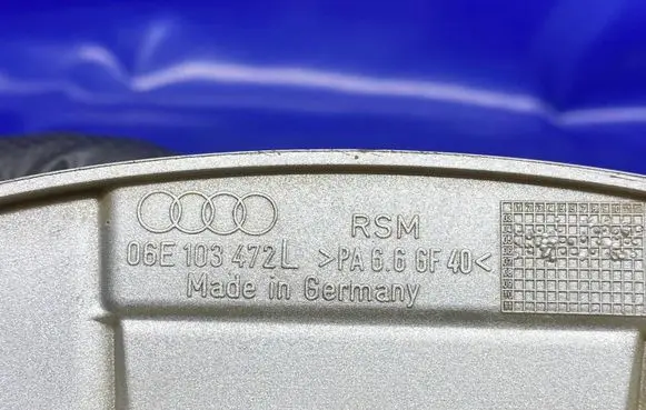 Audi A6 S6 C6 4F Rocker cam cover 06F103472 06E103472L