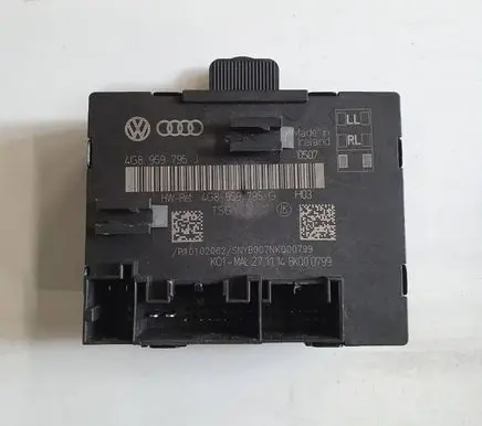 Audi Q7 4L Door control unit/module 4G8959795J 4G8959795G