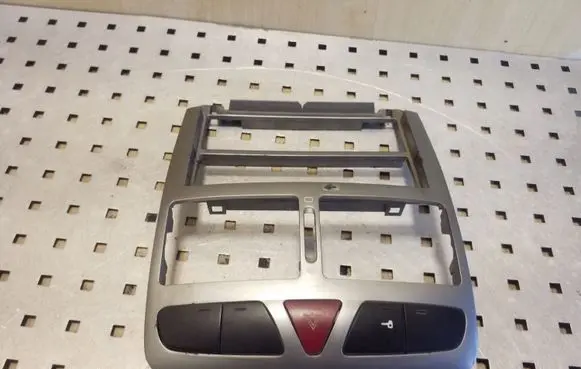 Peugeot 307 Climate control/heater control trim 9634505077