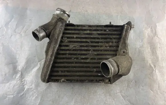 Audi A8 S8 D3 4E Intercooler radiator 4E0145805