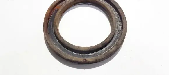 Nissan X-Trail T30 Front coil spring rubber mount 540344u000
