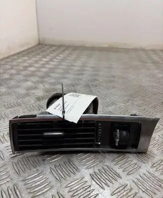 Audi A6 S6 C6 4F Dashboard side air vent grill/cover trim 4F1820901C 4F1820901