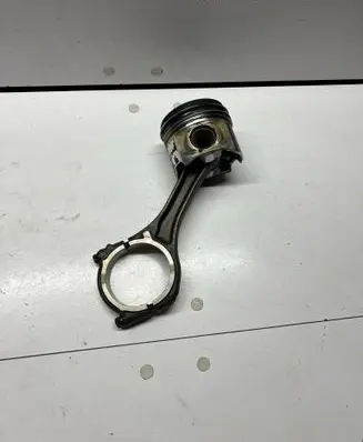 Audi A6 S6 C7 4G Connecting rod/conrod 