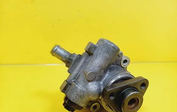 Audi A4 S4 B6 8E 8H Power steering pump 8E0145155N
