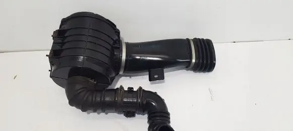 Volkswagen Golf V Air filter cleaner box bracket assembly 