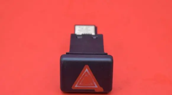 Audi A4 S4 B7 8E 8H Hazard light switch 8E0941509