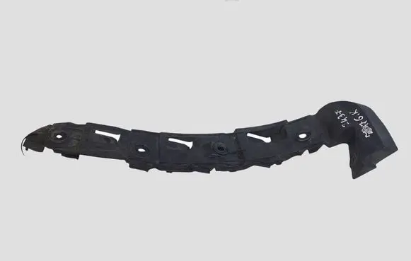 Seat Toledo III (5P) Rear bumper mounting bracket 5P5807393