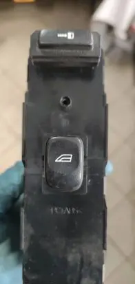 Volvo V70 Electric window control switch 30737519