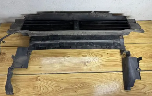 Ford S-MAX Intercooler air guide/duct channel 