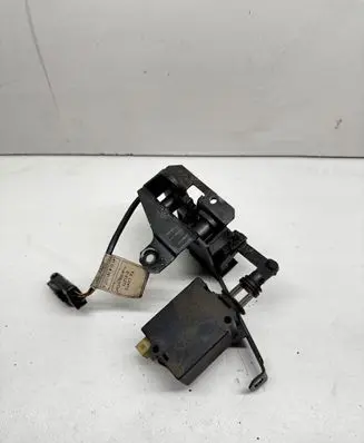 BMW 5 E39 Tailgate/trunk/boot lock/catch/latch 8384069 8238469 51248238469