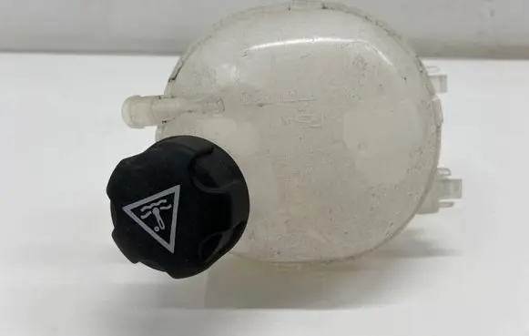 Fiat 600 Coolant expansion tank/reservoir 9824198680