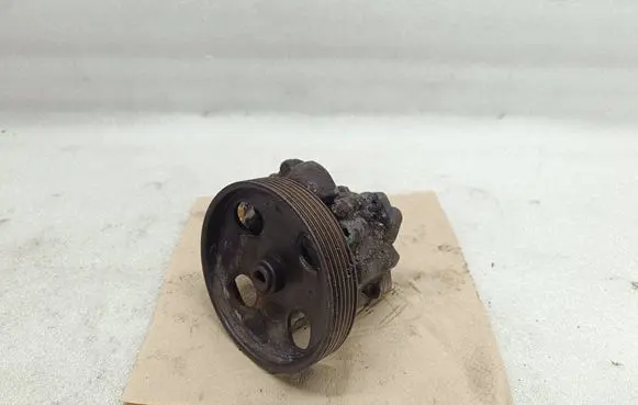 Citroen C8 Power steering pump 96479835