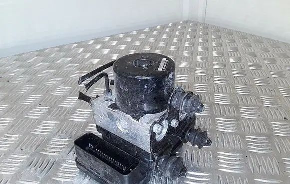 Audi TT TTS Mk2 ABS Pump 8J0614517B 10096103253 10061932971