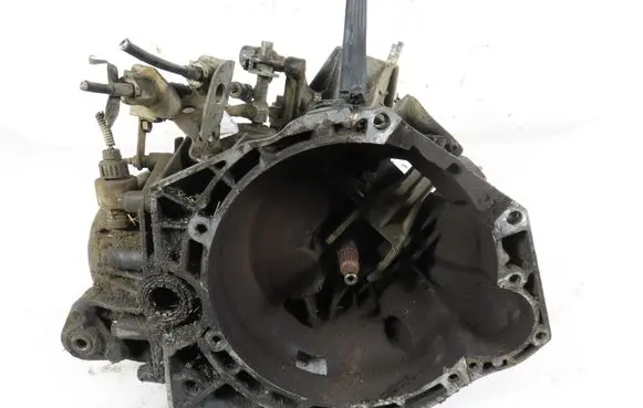 Manual 6 speed gearbox