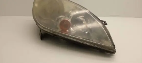 Mitsubishi Colt Headlight/headlamp MR957354