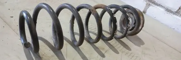Skoda Octavia Mk2 (1Z) Rear coil spring