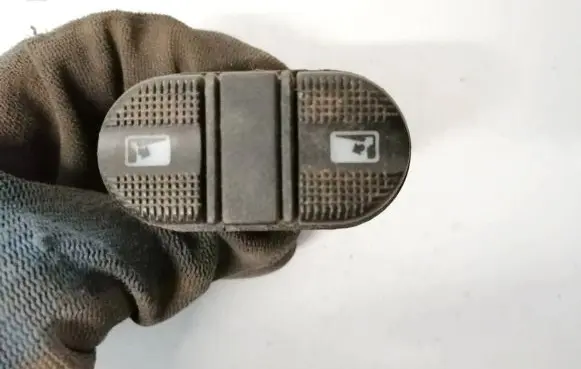 Seat Alhambra (Mk1) Electric window control switch 7m0959856c 95vw14a157daw